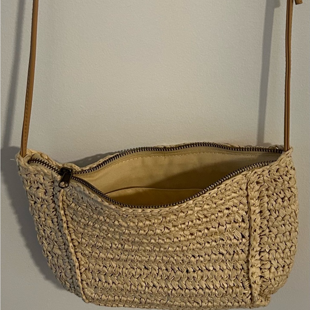 Universal Thread Raffia Crossbody Bag